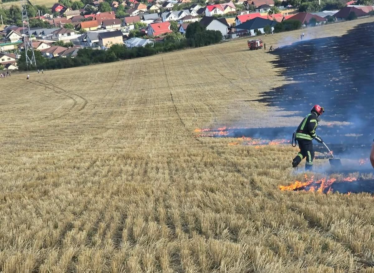 &bullet;  Fotó: Maros megyei tűzoltóság