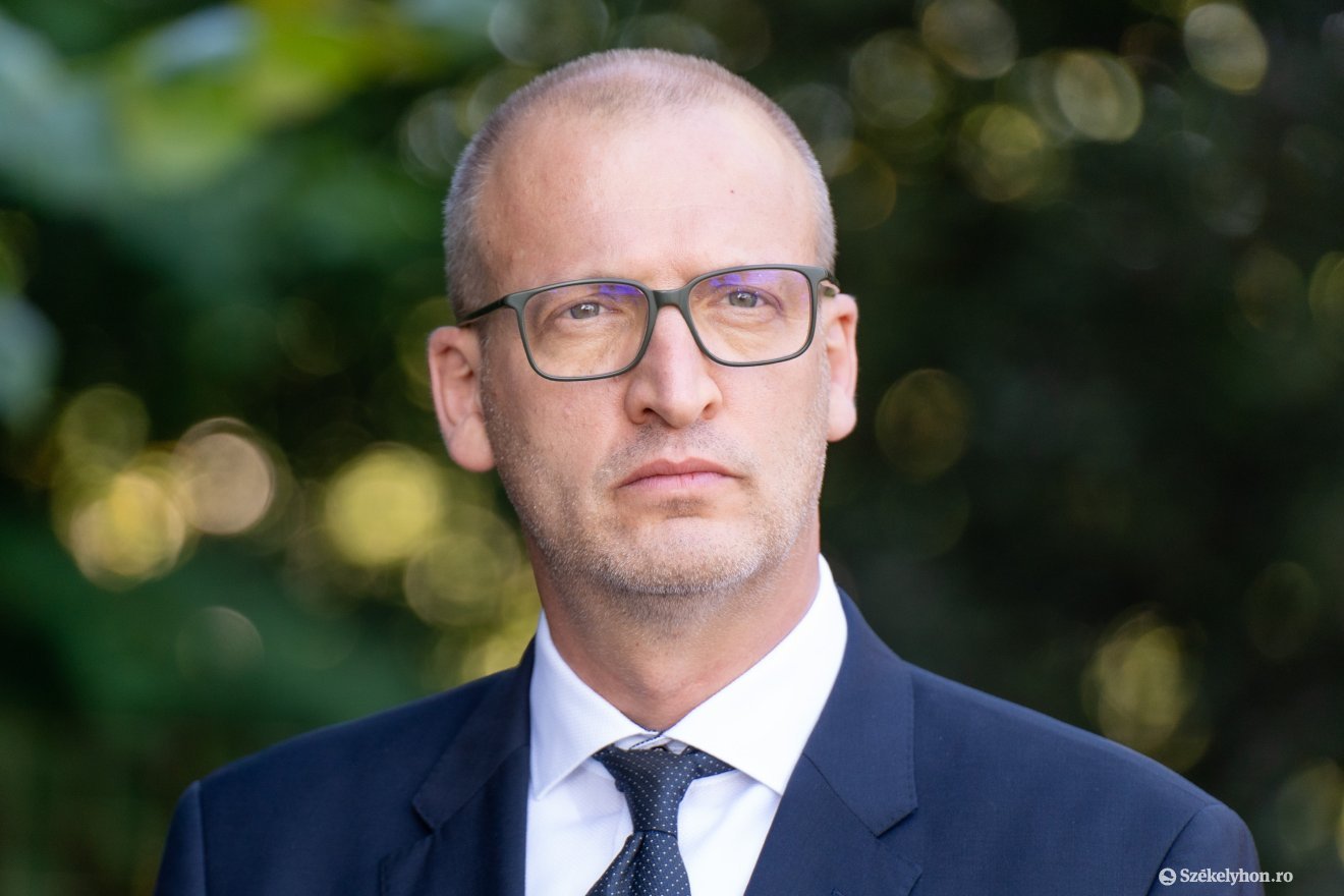 Tarr Zoltán Fehéregyháza Petőfi-emlékhely