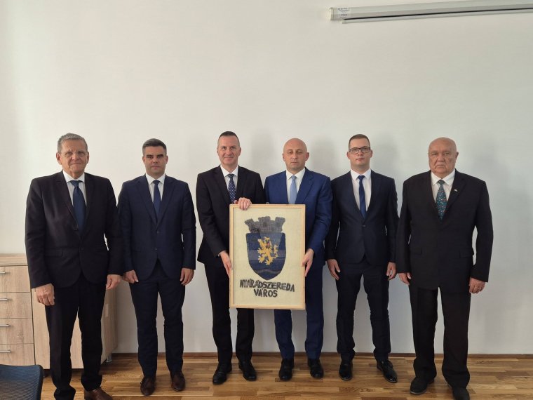 Testvérvárossá vált Nyárádszereda és Zalaegerszeg