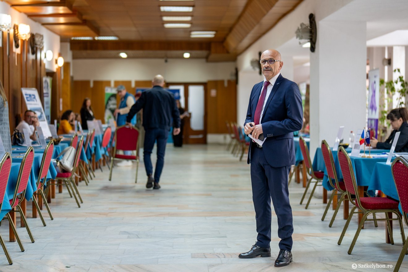 Gheorghe Ștef, a Maros Megyei Munkaerő-elhelyező Ügynökség vezetője &bullet;  Fotó: Haáz Vince