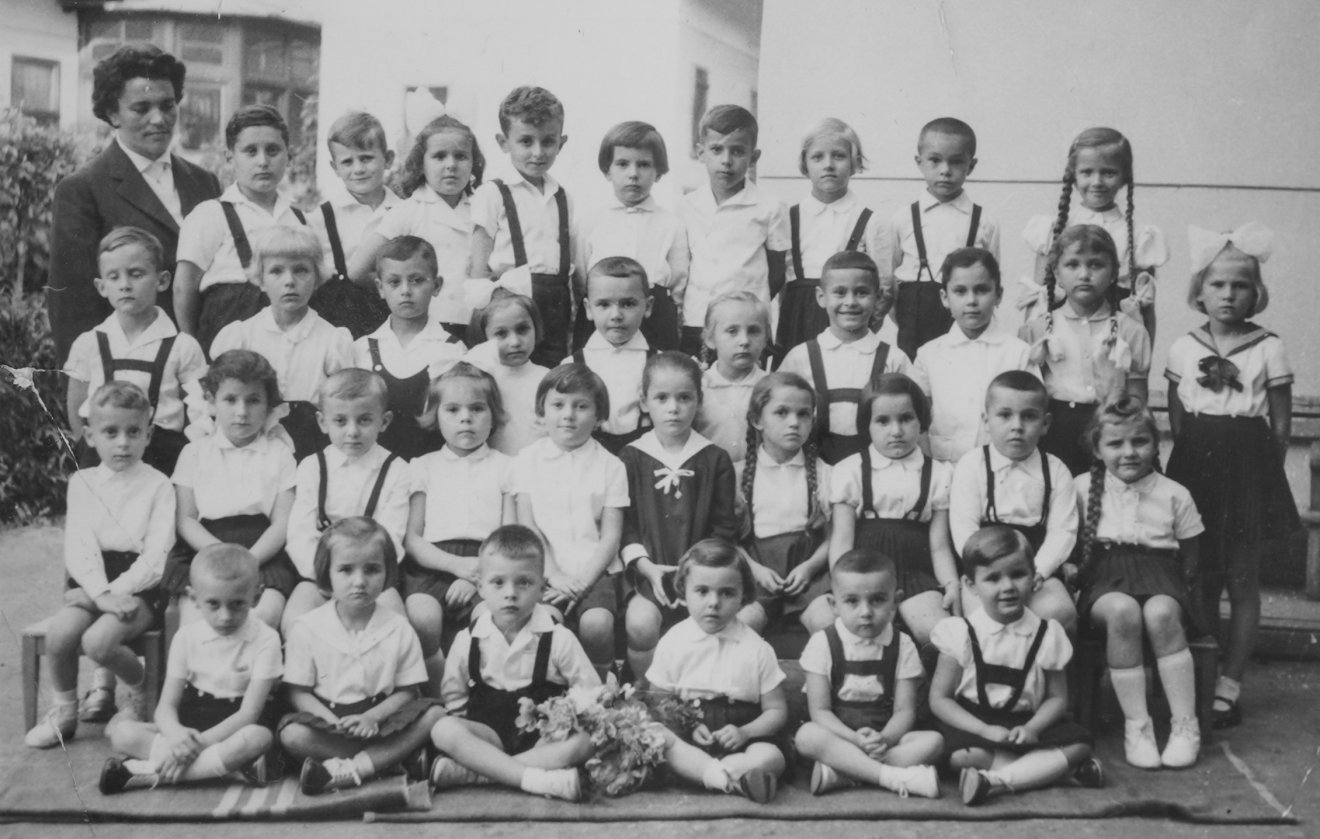 Stefániások a hatvanas években &bullet;  Fotó: Haáz Katalin személyes archívuma