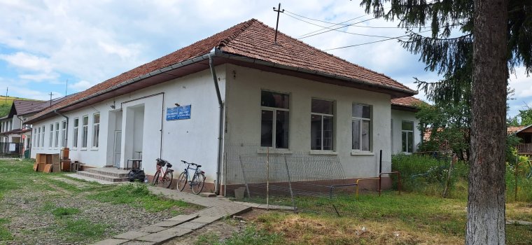 Hatvan év után került elő az iskolaépítők üzenete Szászcsáváson