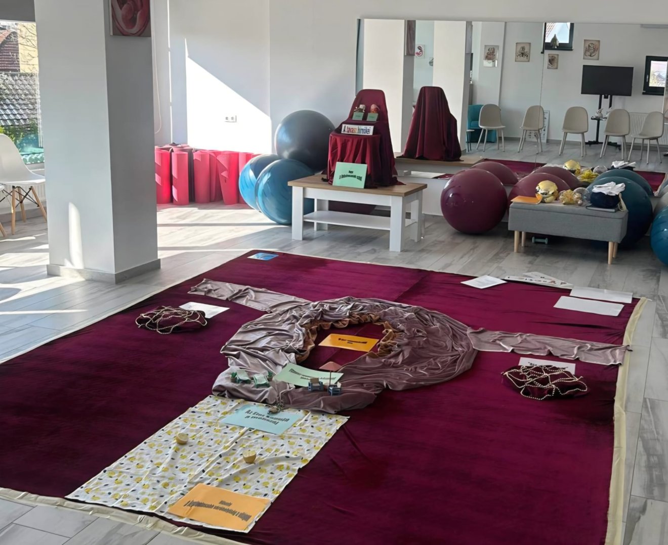 &bullet;  Fotó: Tree of hope by Zolyomi Kármen Réka Facebook-oldal