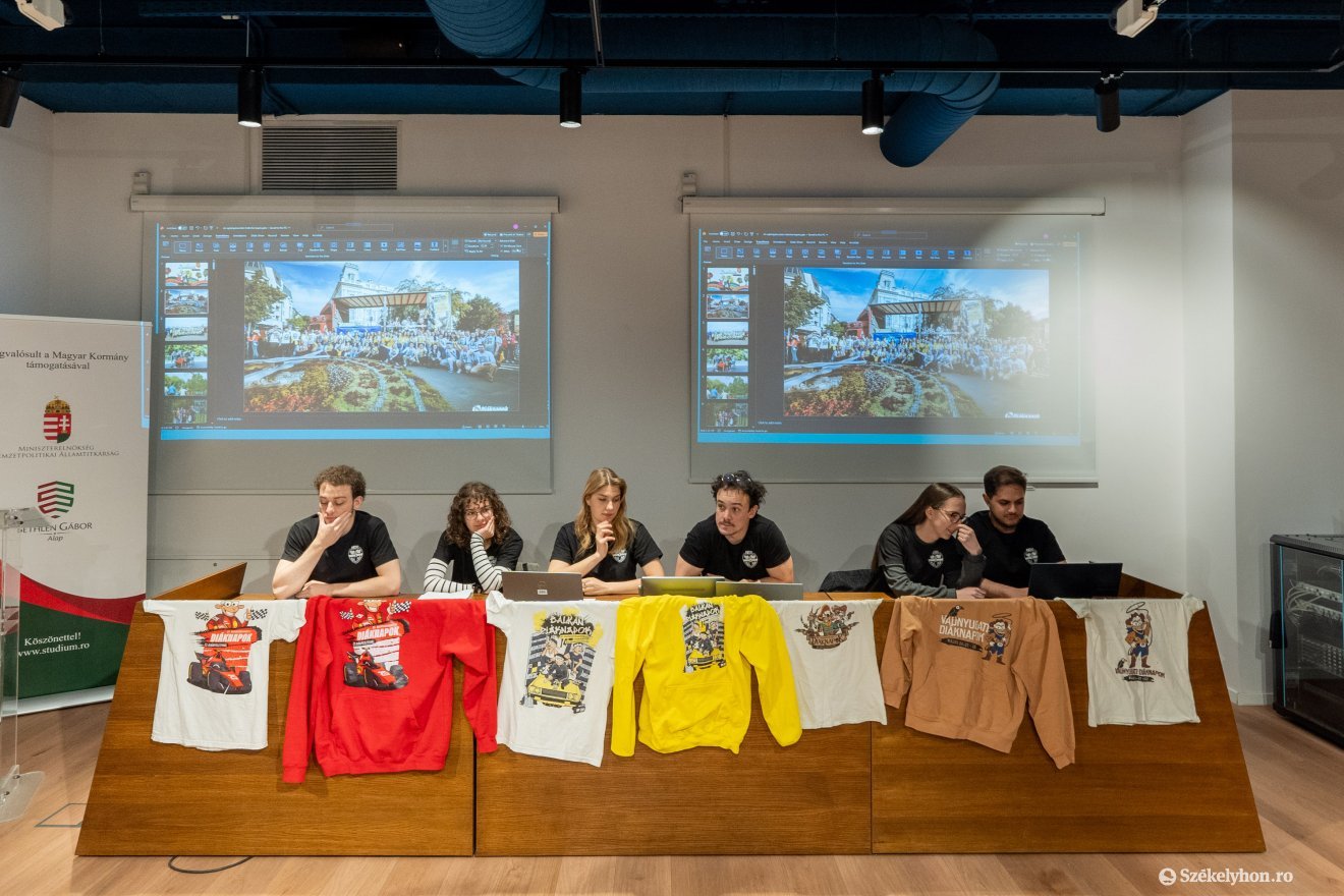 A diáknapok főszervezői mutatták be a sajtónak az idei rendezvény kínálatát &bullet;  Fotó: Haáz Vince