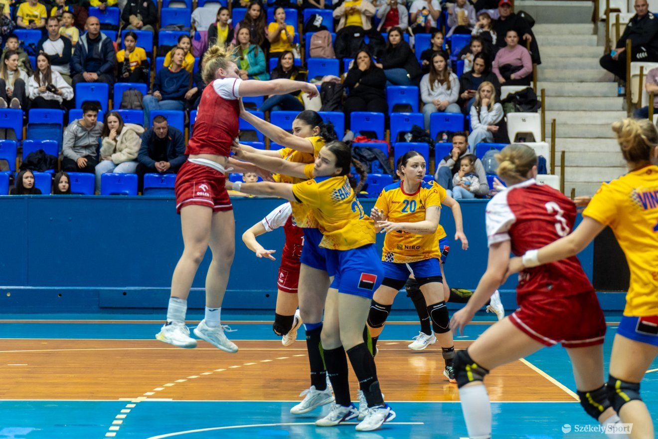 &bullet;  Fotó: Haáz Vince