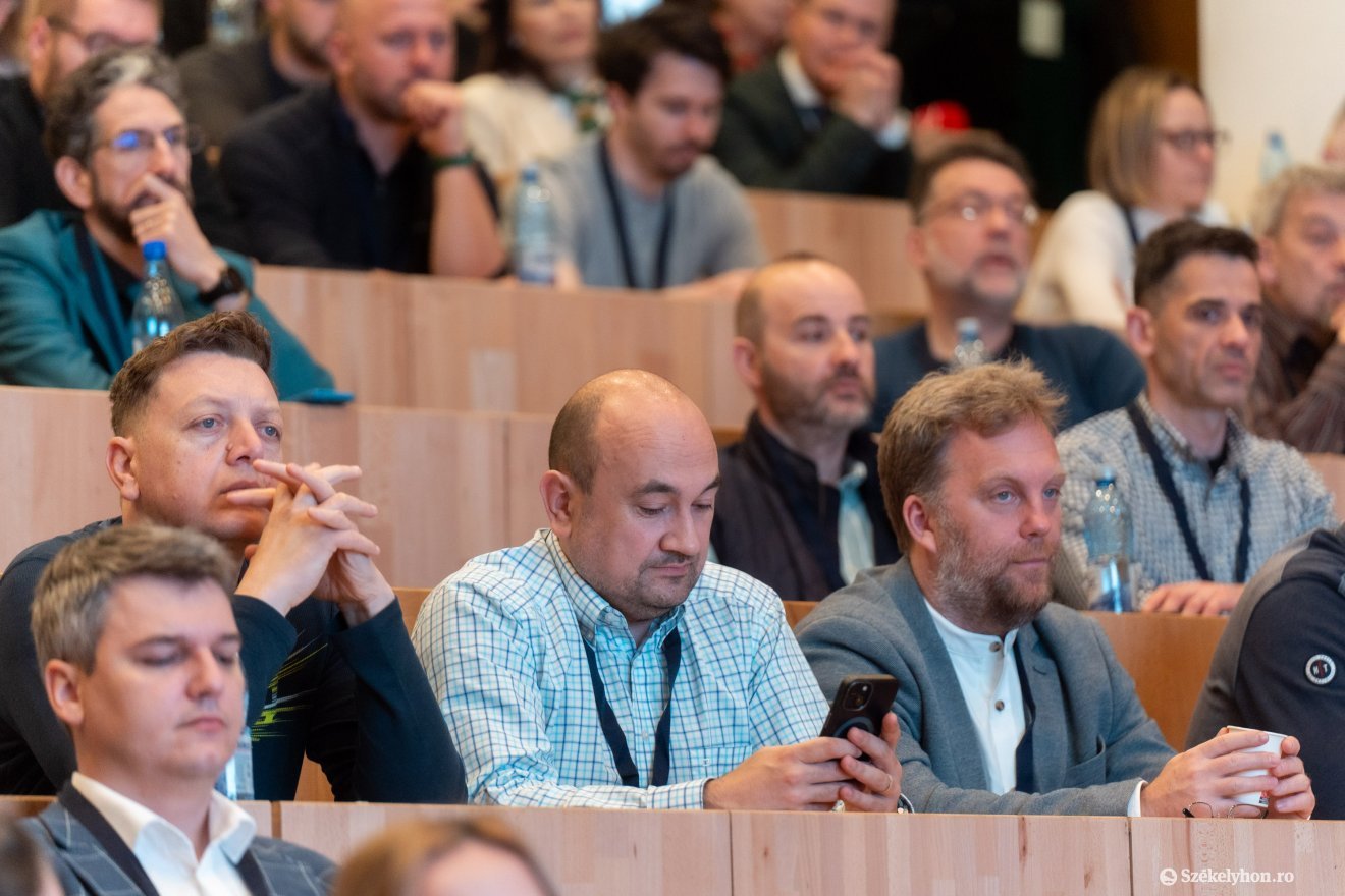 &bullet;  Fotó: Haáz Vince