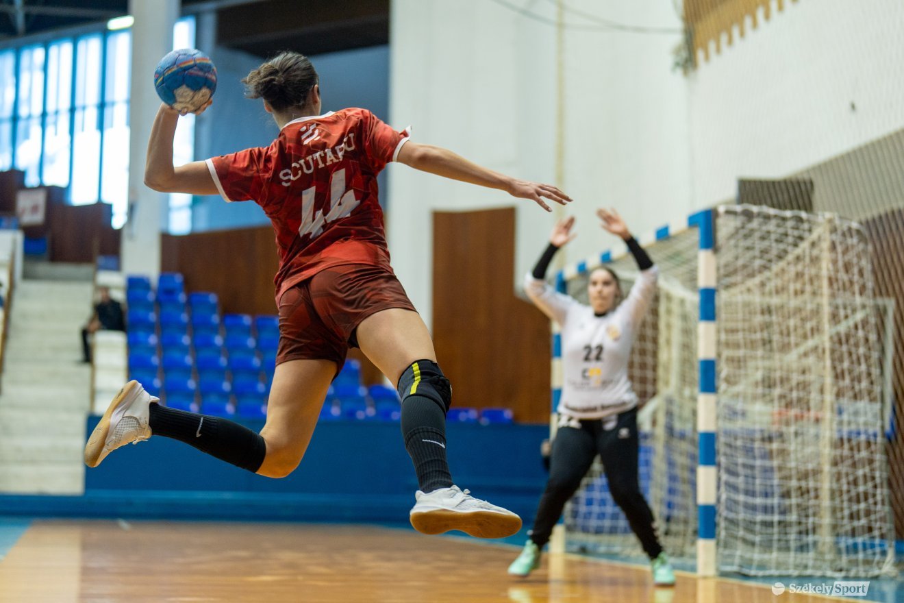 &bullet;  Fotó: Haáz Vince