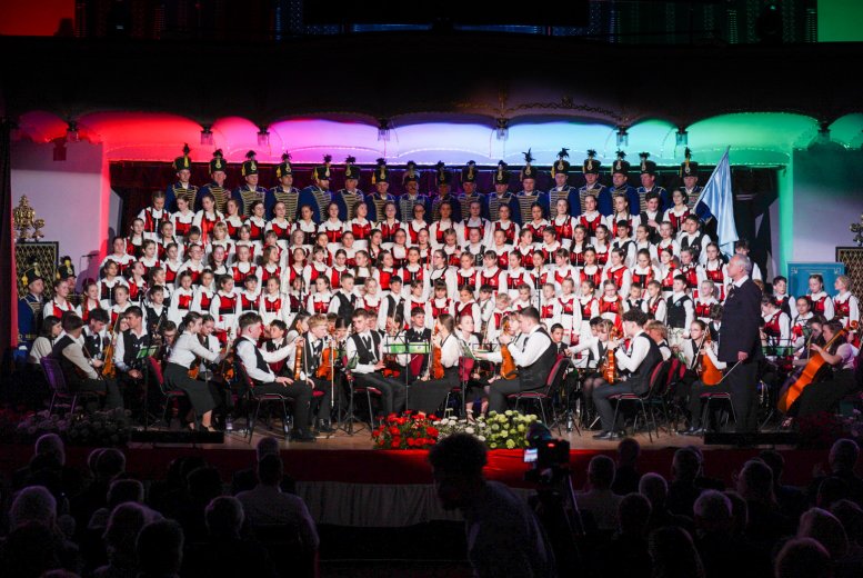 A Szentegyházi Gyermekfilharmónia koncertje idézte meg a forradalom hangulatát Marosvásárhelyen