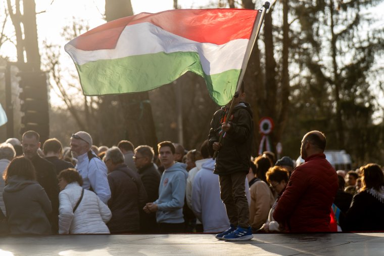 A szabadság munkával terhes kötelesség