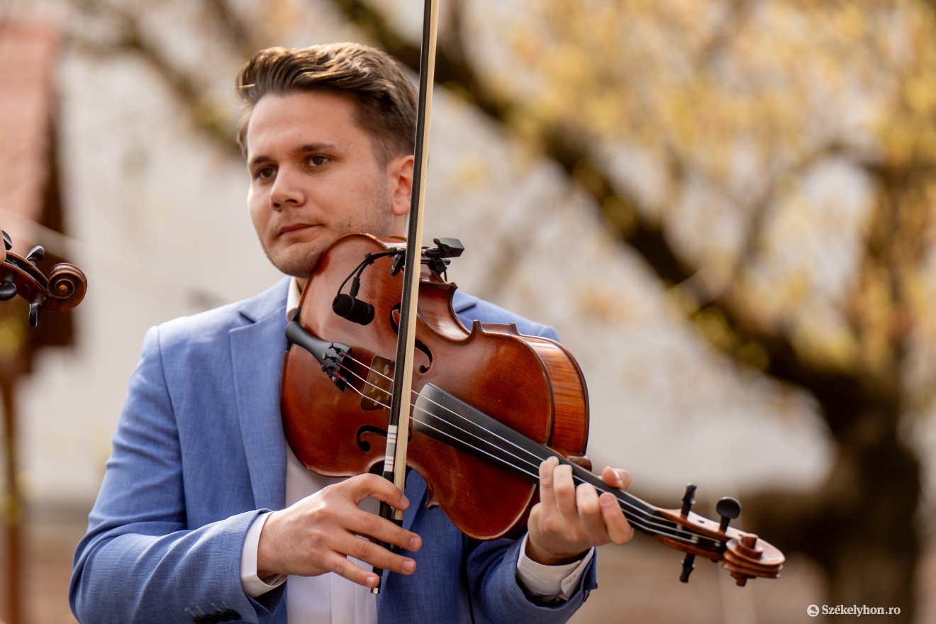 &bullet;  Fotó: Haáz Vince