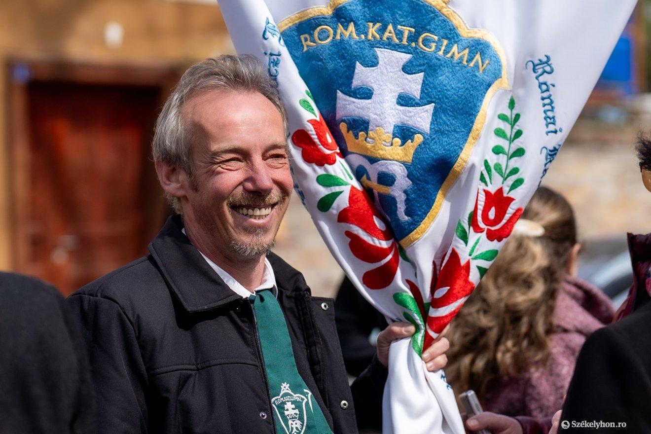 Tamási Zsolt, iskolaigazgató: Rákóczi személye jóval több egyszerű történelmi hősnél, alakja a magyar nemzeti önazonosság egyik meghatározó példaképévé nőtte ki magát &bullet;  Fotó: Haáz Vince