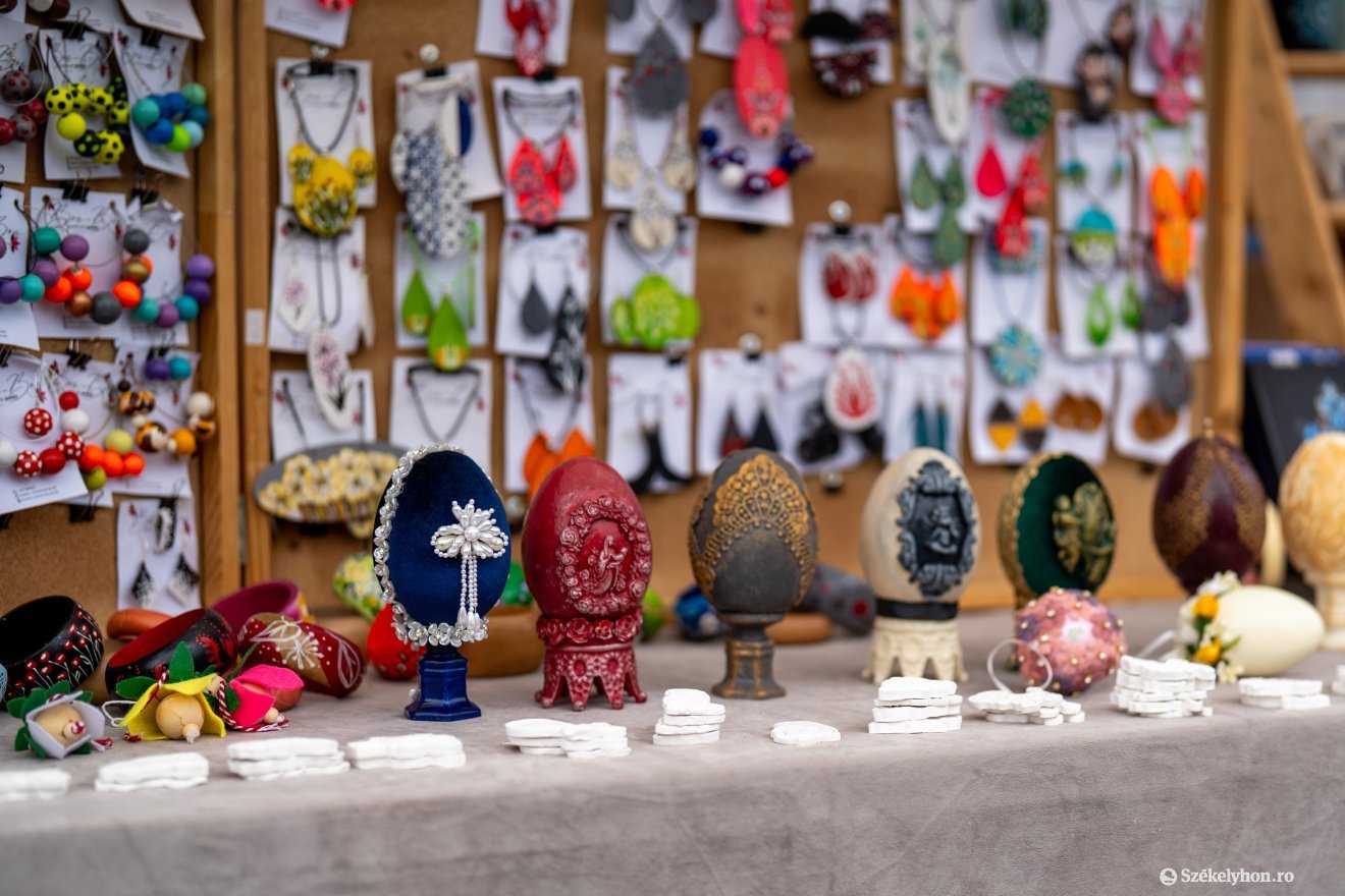 Különleges tojásokat is lehet vásárolni &bullet;  Fotó: Haáz Vince