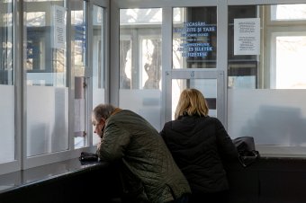 Március végi hajrá az adóhivatalban: naponta mintegy ezerötszázan fizetik be adójukat Marosvásárhelyen