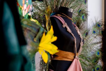 Az újrahasznosítás és a vintage is fontos szempont volt az újonnan nyílt szociális bemutatóüzletnél