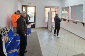 Megkönnyített ügyintézés: munkapontot nyitott Segesváron a gépjármű-nyilvántartó