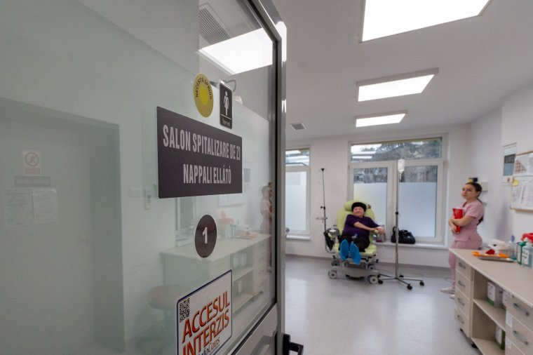 Mégsem kell fizetniük a betegszabadság első napját a kiszolgáltatott betegeknek