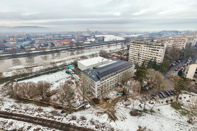Elhanyagolt telekből iskolaudvar: bővül egy marosvásárhelyi iskola területe