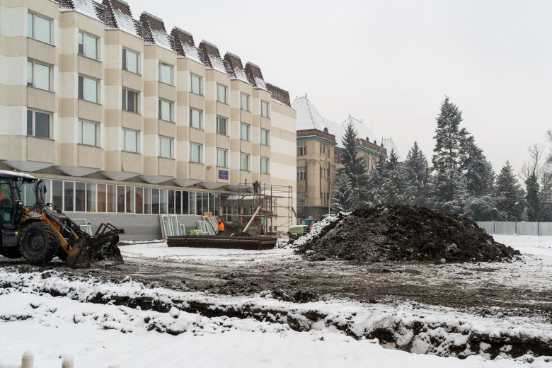 A polgármester ígérete szerint idén elkészül a belvárosi mélygarázs