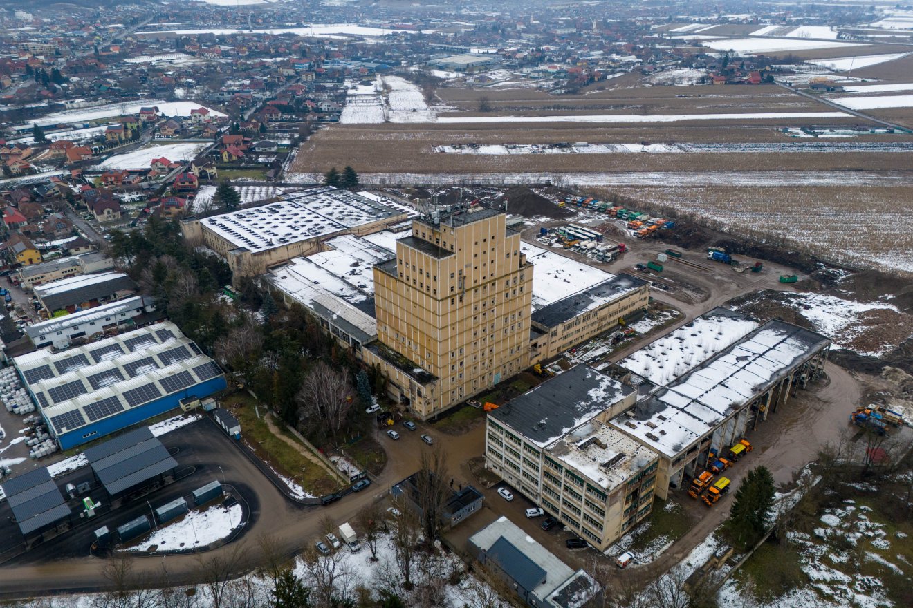 Hetvennél több épület tartozik egy helyre. Lehet jövője a komplexumnak &bullet;  Fotó: Haáz Vince