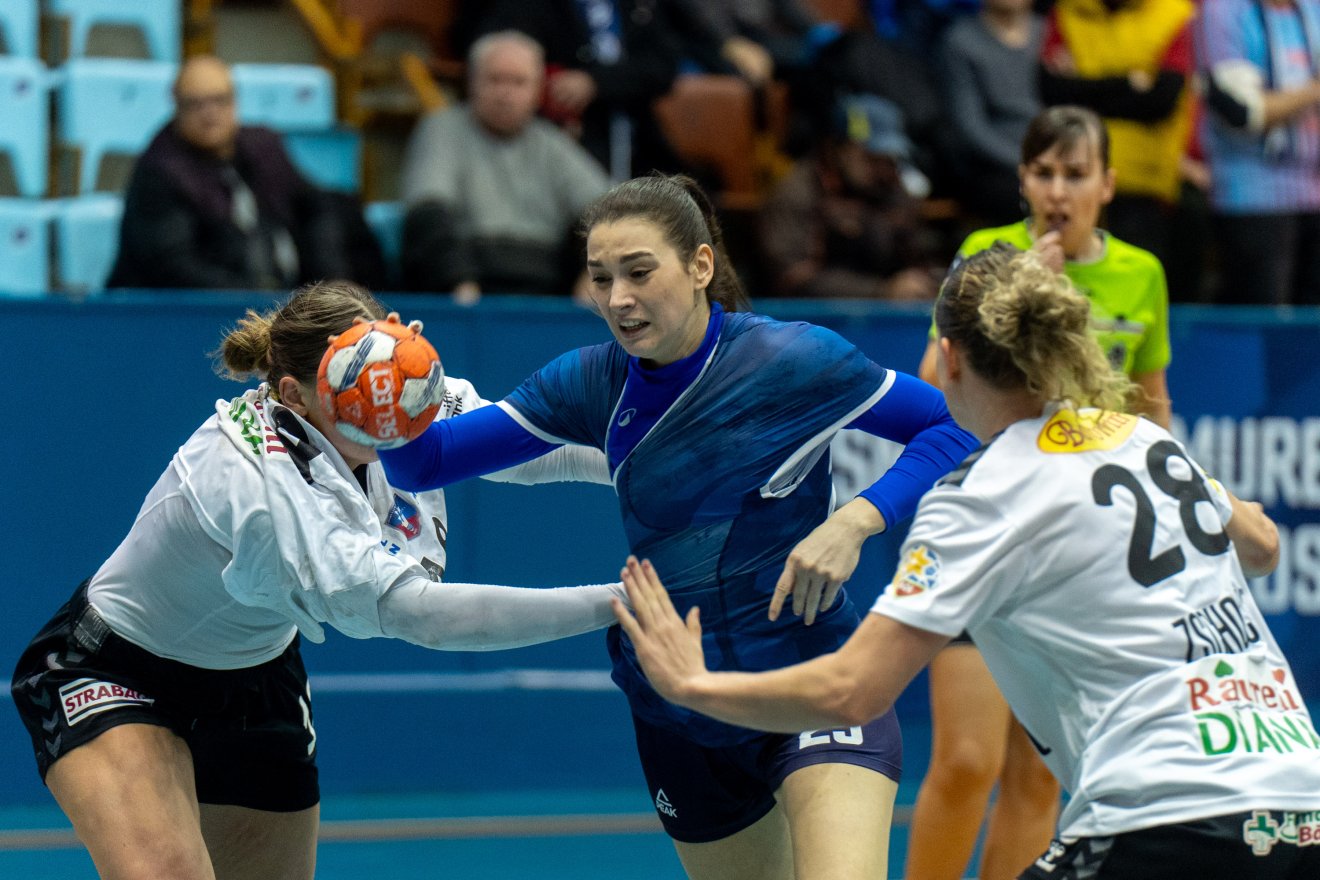 Elbánt az élvonalbeli csapat a vásárhelyiekkel, kiesett a Sepsi-SIC is a kupából