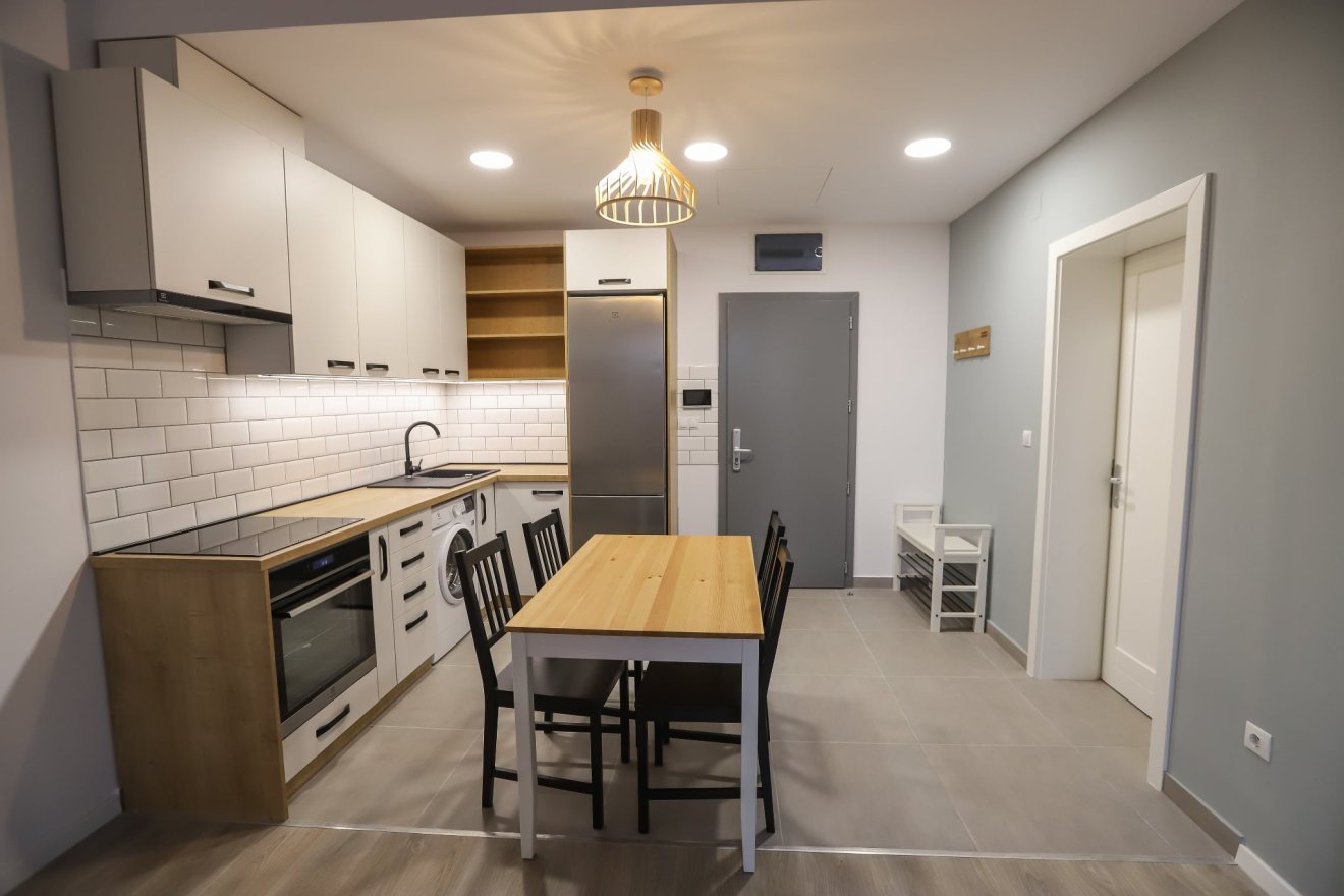 A lakások amerikai konyhás nappalival, hálószobával és fürdőszobával rendelkeznek &bullet;  Fotó: Studium-Prospero Alapítvány