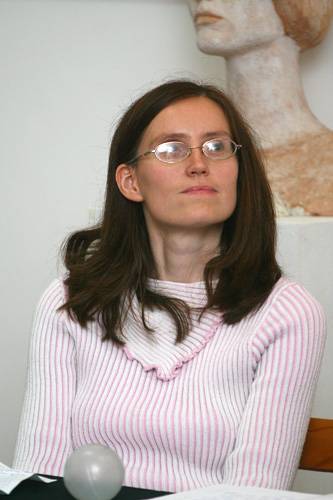 Meseregény, amelyben nem csorog literszámra a vér