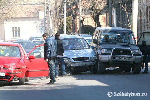&bullet;  Fotó: Boda L. Gergely