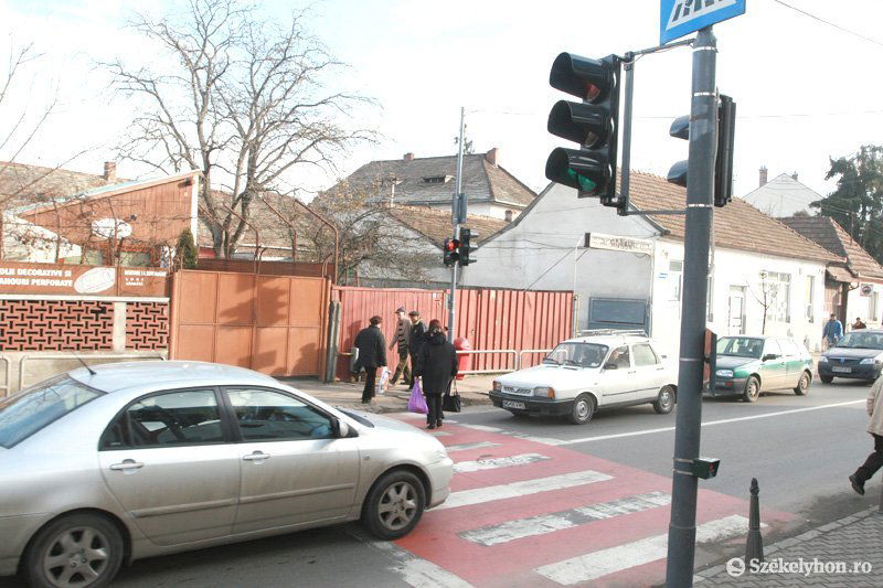 &bullet;  Fotó: Boda L. Gergely