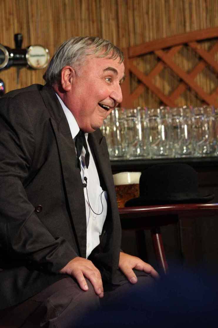 Ismerős arc, ismerős hang – a tévéből a Kultúrpalotába