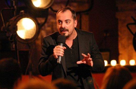 Marosvásárhelyen lép fel Mogács Dániel