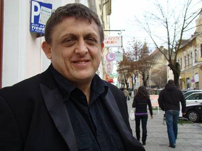 Bizalomjáték amúgy skót, román és magyar módra