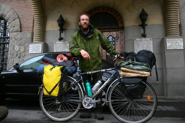 Kétkeréken a világ körül – pénztelenül