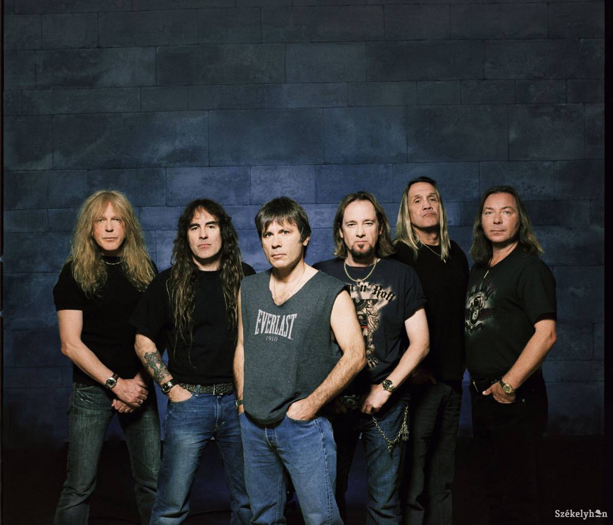 •  Fotó: 1996-98 AccuSoft Inc., All right