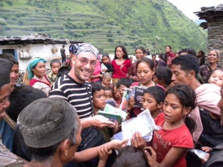 Húszmillió ember huszonhárom millió istenben hisz