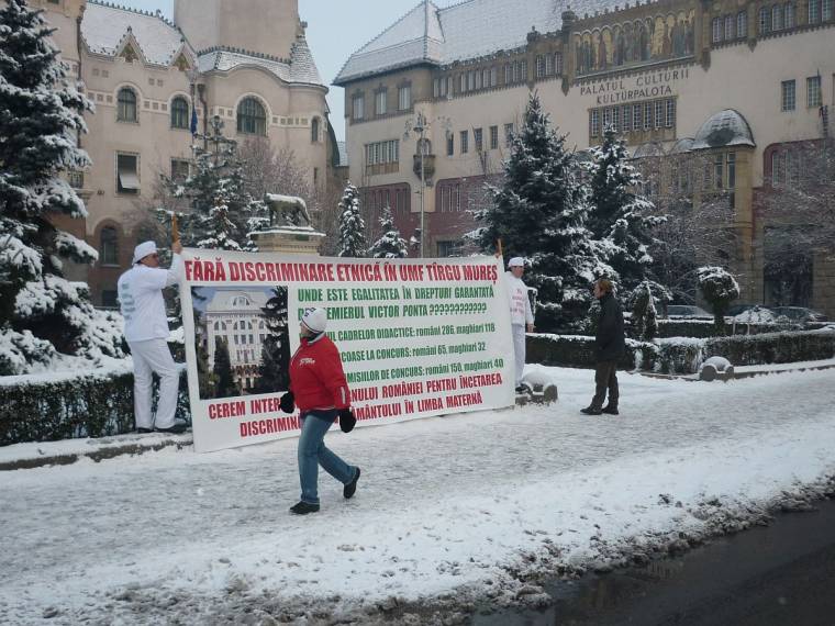 Utcán tiltakozott a RMOGYKE