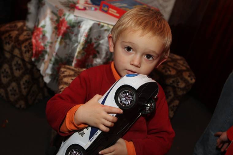 Ajándékgyűjtő mese azokról, akik elhiszik a csodát