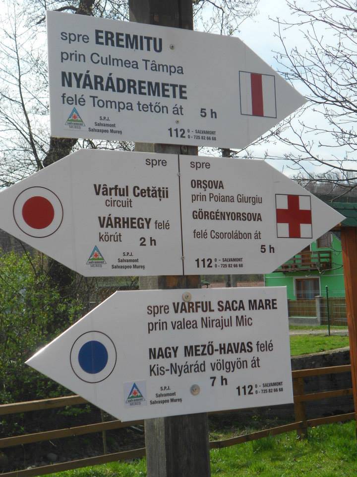 Rongálják a kétnyelvű turisztikai táblákat