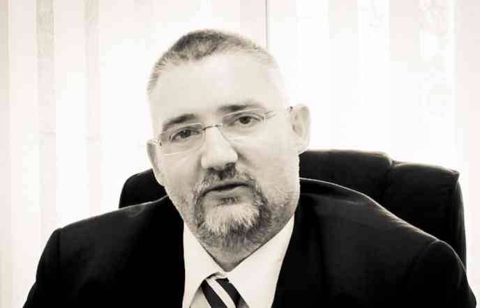 Lemondott Emil Boc tanácsadója