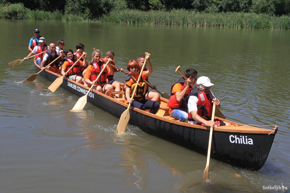 &bullet;  Fotó: Boda L. Gergely
