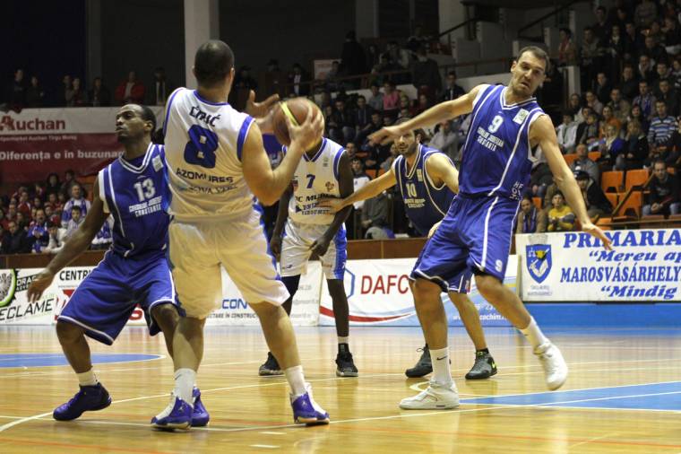 Mérkőzést nyert, játékost veszített a BC Mureș