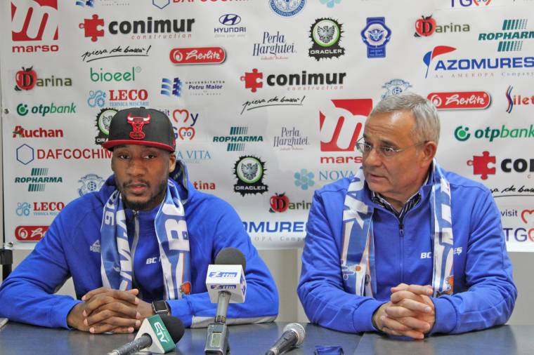 Alhaji megnyerné a bajnokságot