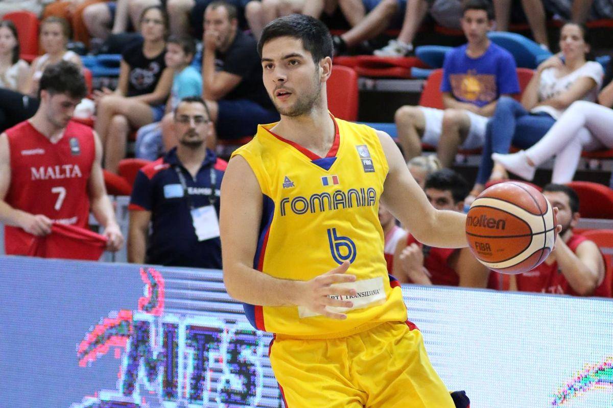 A marosvásárhelyi Engi-Rosenfeld Dávid kivette a részét a válogatott sikeréből &bullet;  Fotó: Facebook/Federația Română de Baschet - Alina Cojocaru