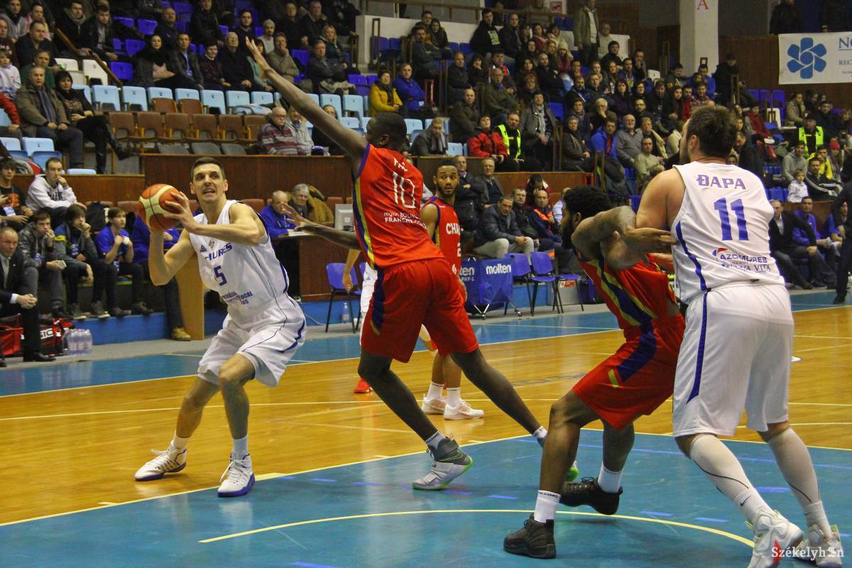 •  Fotó: Haáz Vince