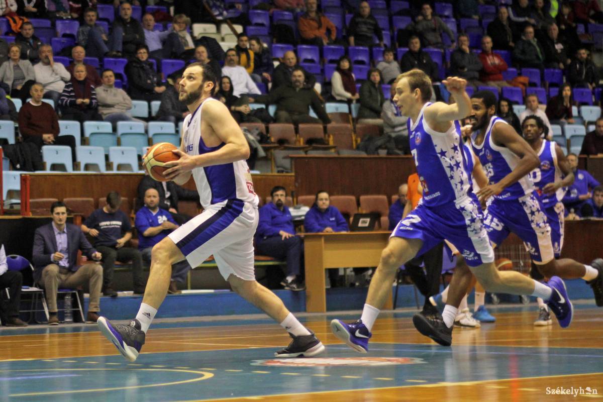 &bullet;  Fotó: Haáz Vince