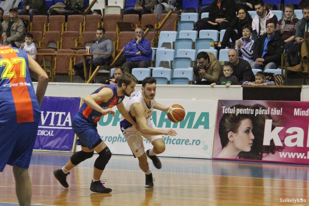 &bullet;  Fotó: Haáz Vince