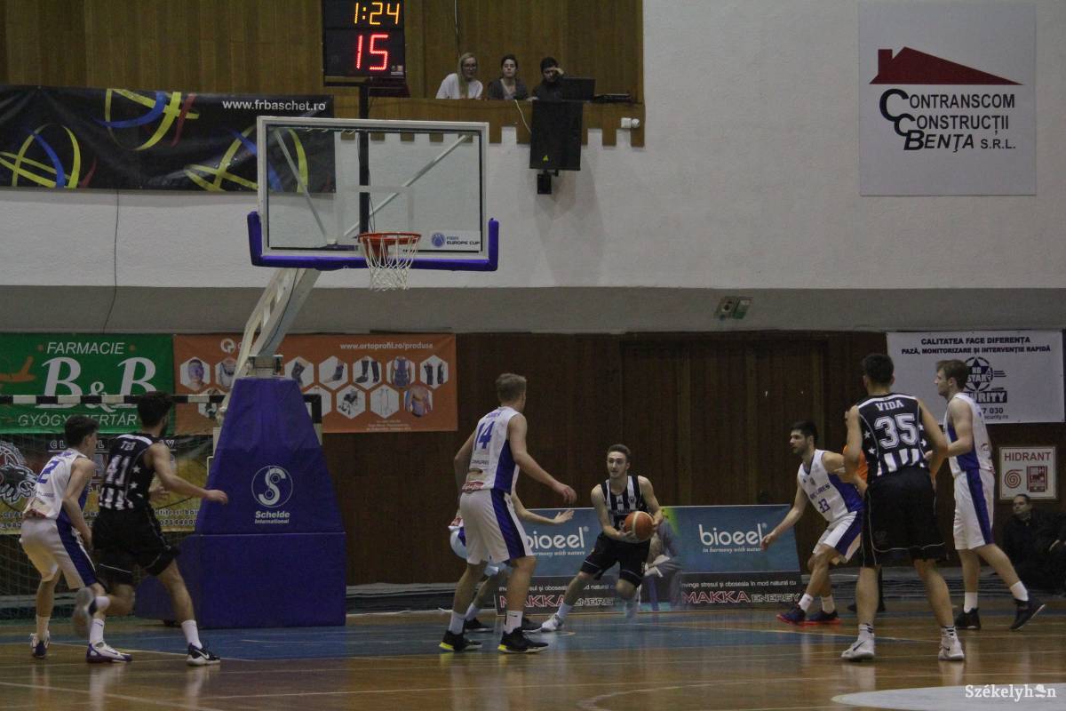 &bullet;  Fotó: Haáz Vince