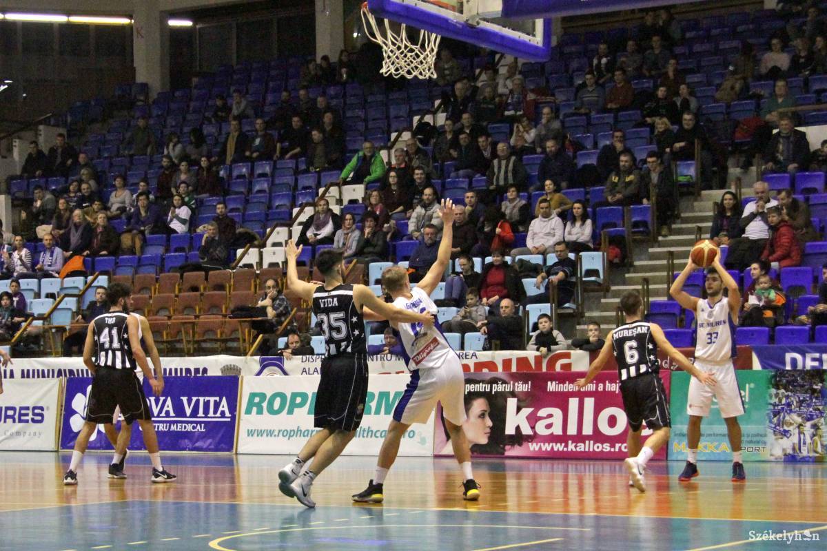 &bullet;  Fotó: Haáz Vince