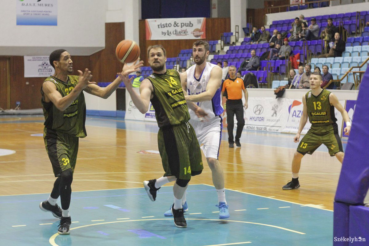 &bullet;  Fotó: Haáz Vince