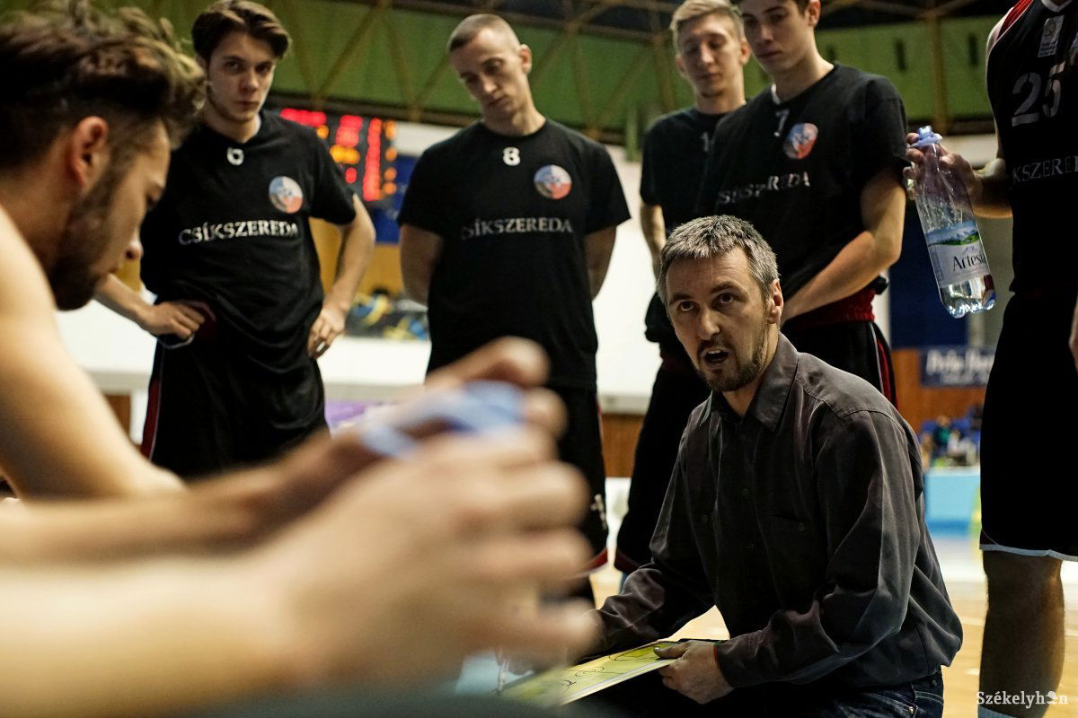 Lászlófy Botond szerint a hazai szövetség túl későre halasztotta a végleges döntést. Archív &bullet;  Fotó: Haáz Vince