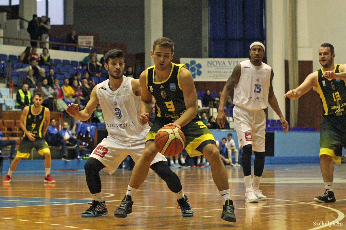 &bullet;  Fotó: Haáz Vince